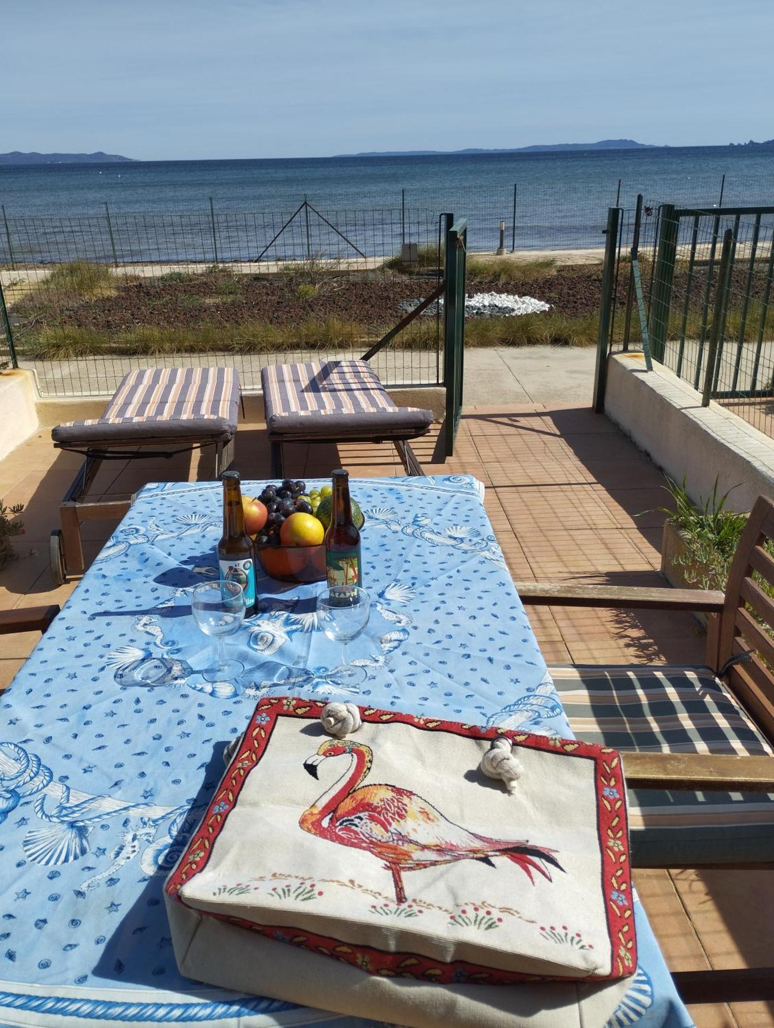 Le Surplage Hyeres Exterior photo